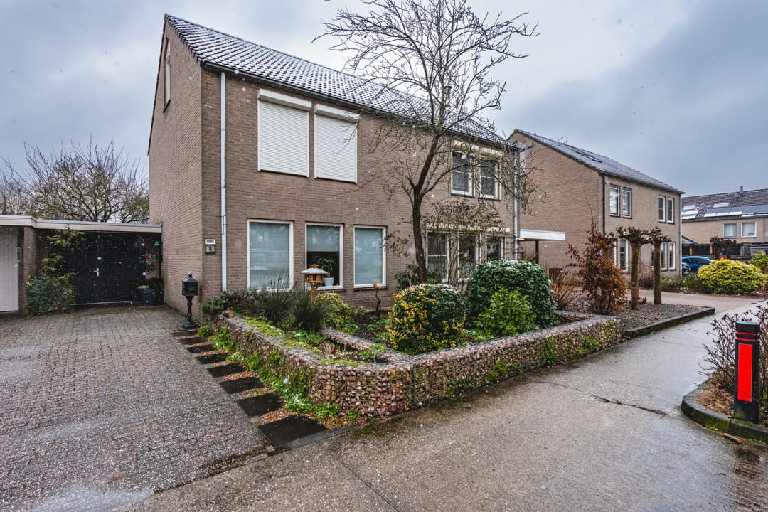 Foto 2 van Mezenveld 156