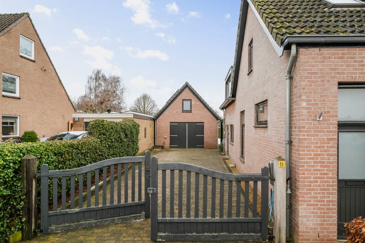 Foto 2 van Basseltlaan 11