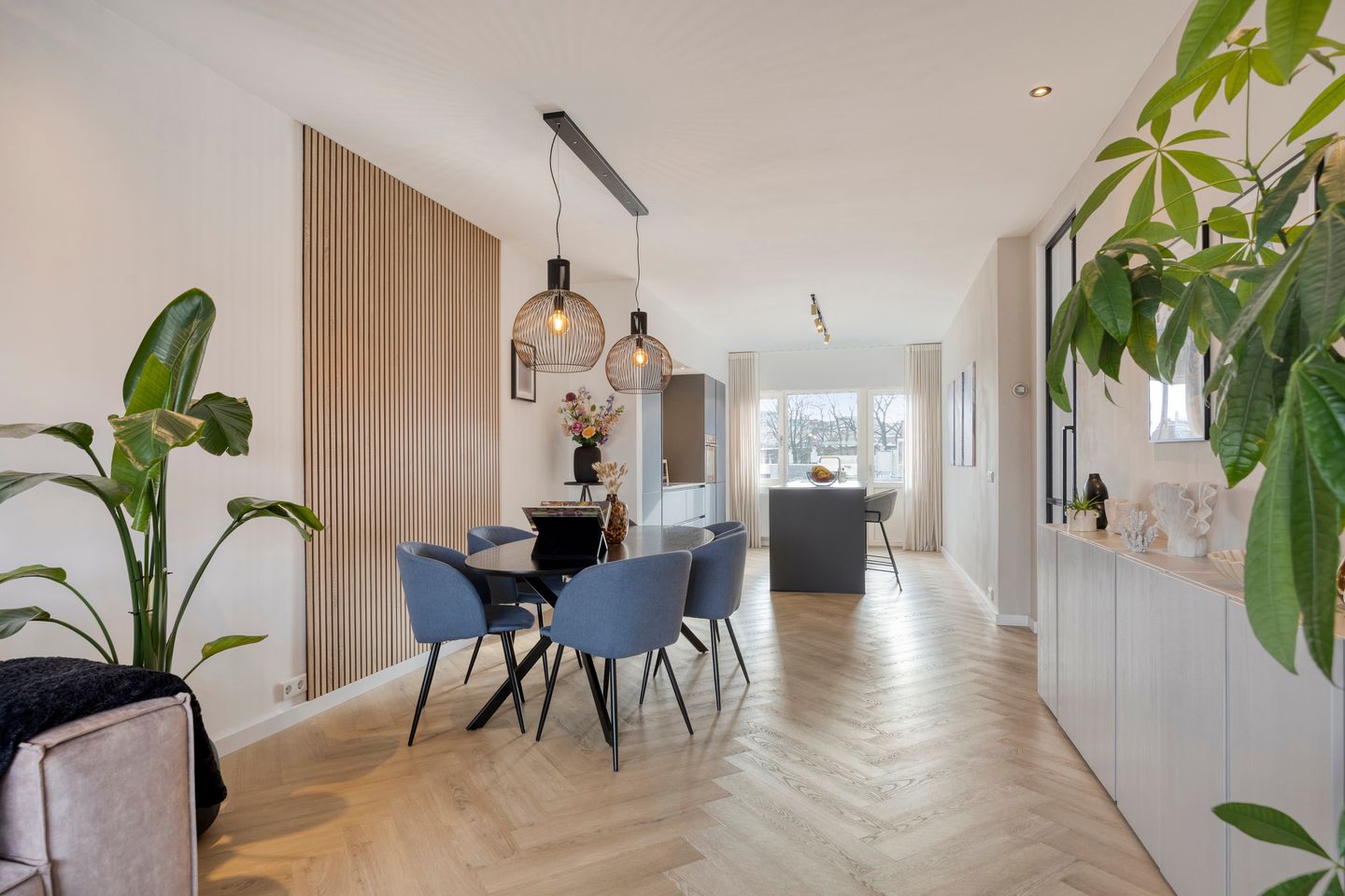 Foto 19 van Juliana van Stolberglaan 355