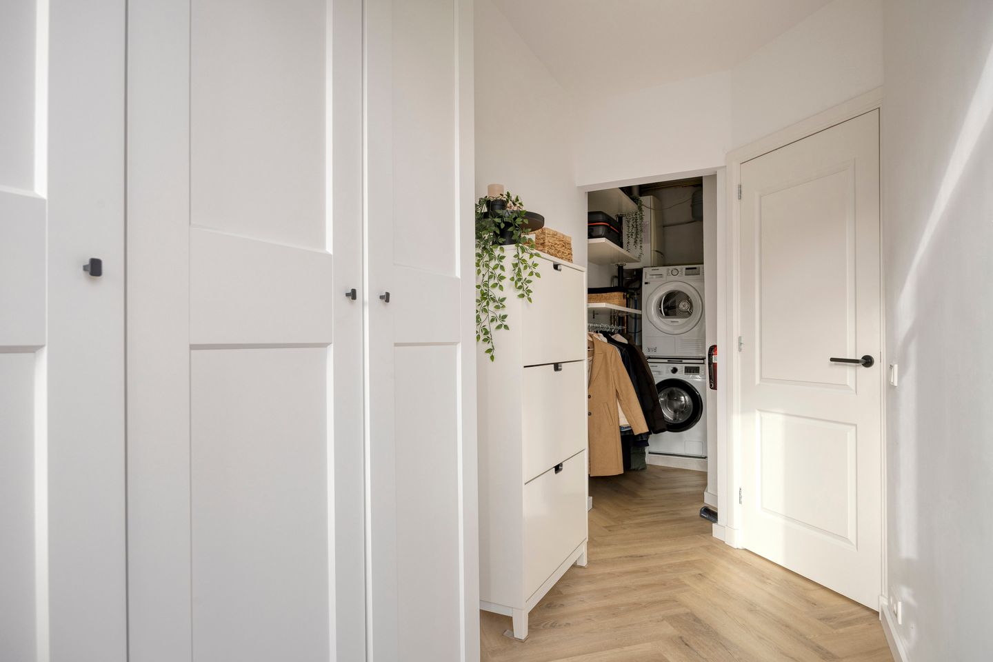 Foto 44 van Juliana van Stolberglaan 355