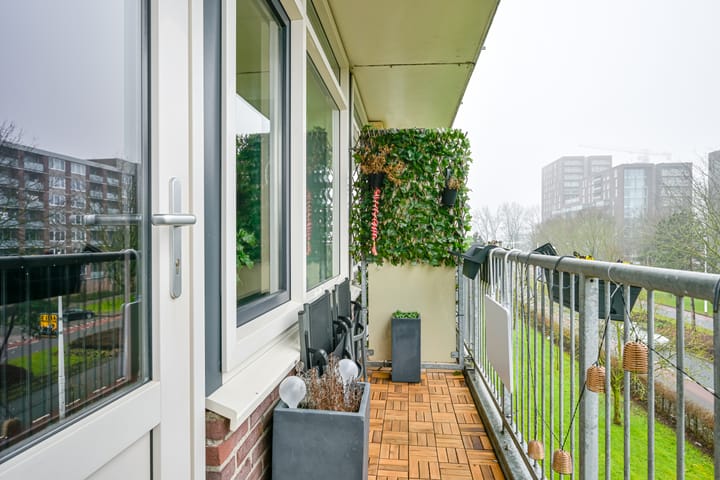 Foto 15 van Huibert Pootlaan 138