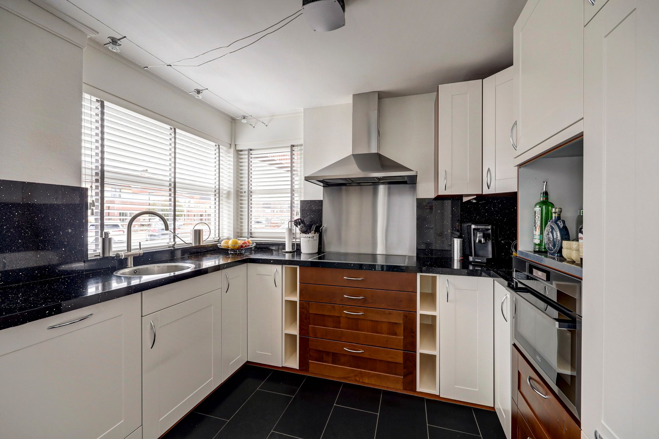 Foto 15 van Mark 104