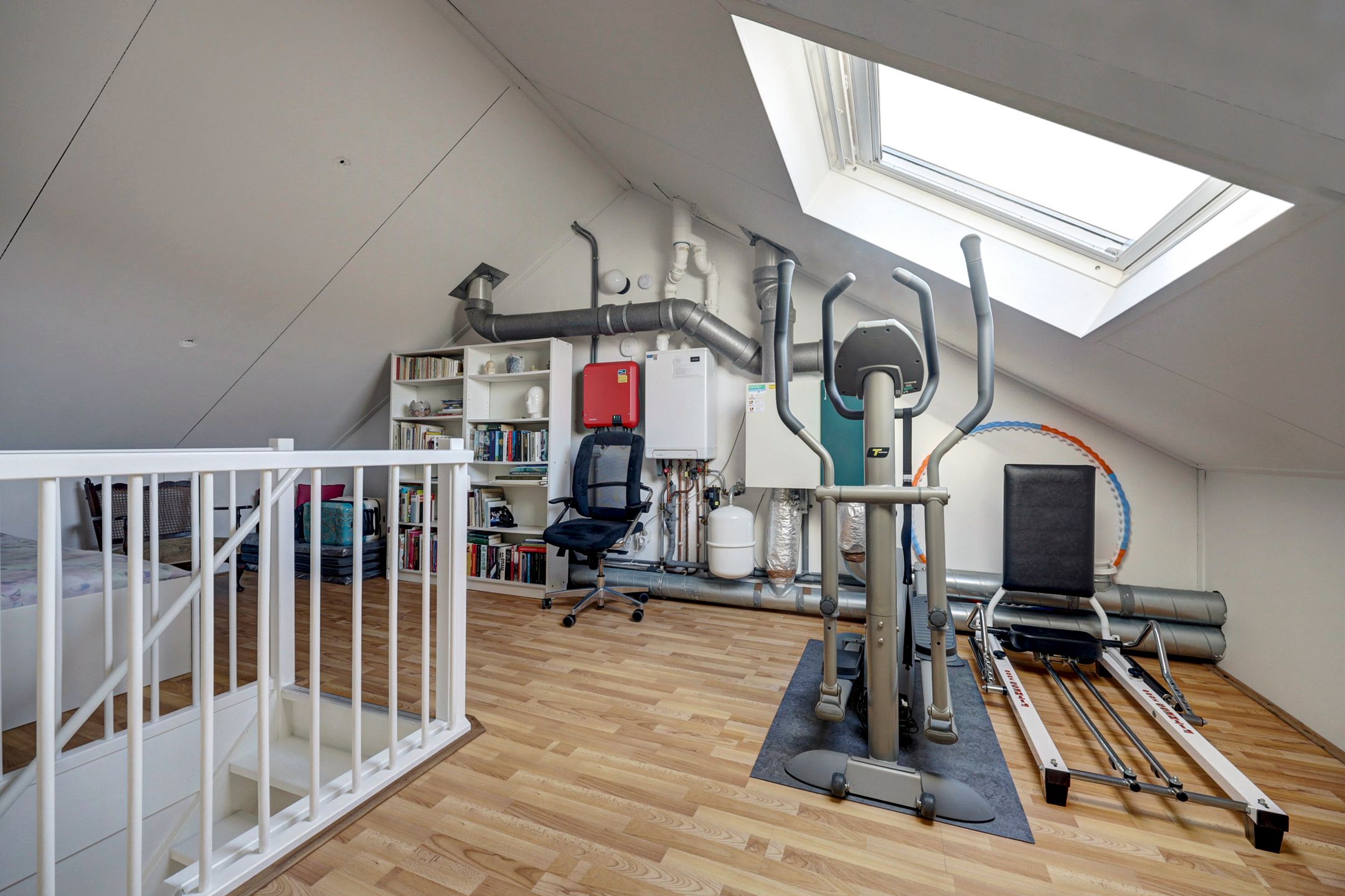 Foto 33 van Mark 104