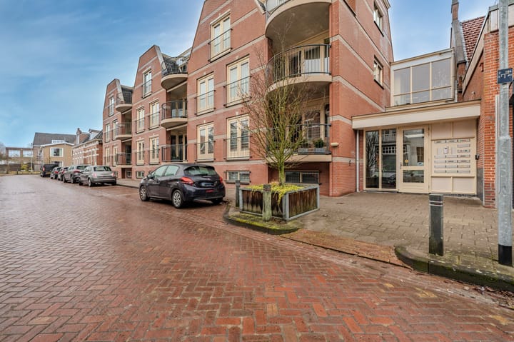 Foto 8 van Burgemeester Venemastraat 11-B3