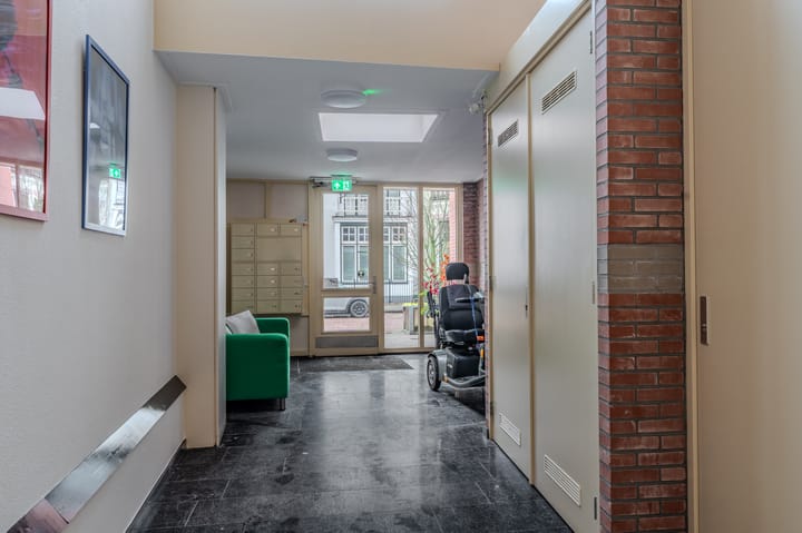 Foto 11 van Burgemeester Venemastraat 11-B3