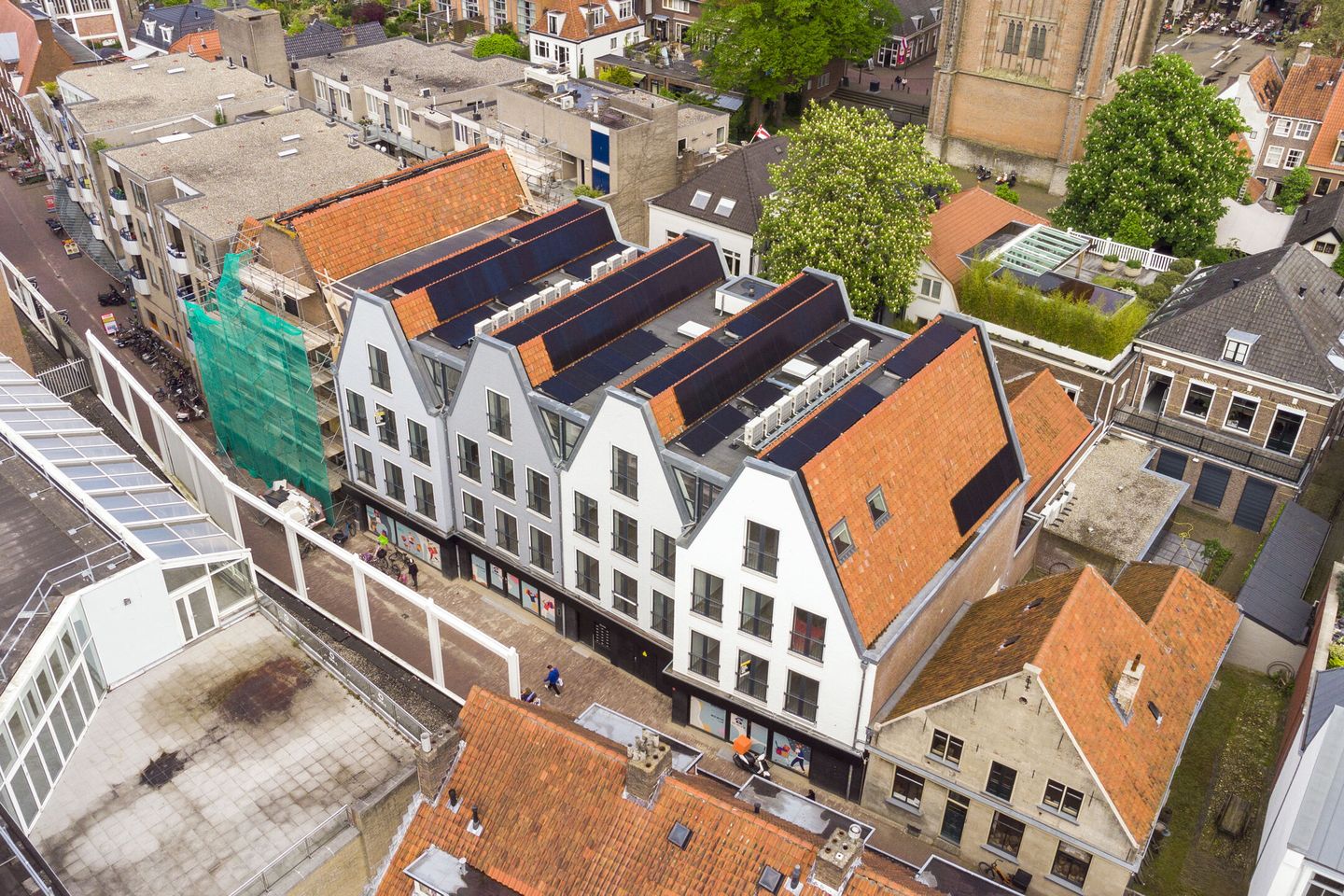 Photo 1 of Hellestraat 11-S