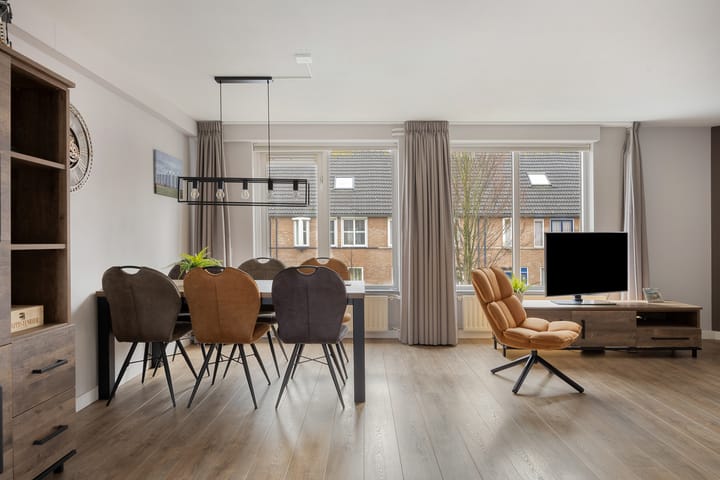 Foto 13 van Cloete 54