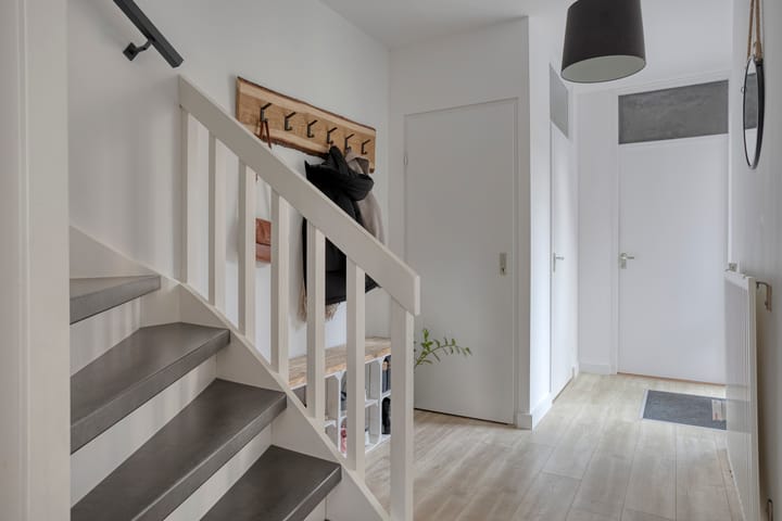 Photo 5 of Ampsen 84