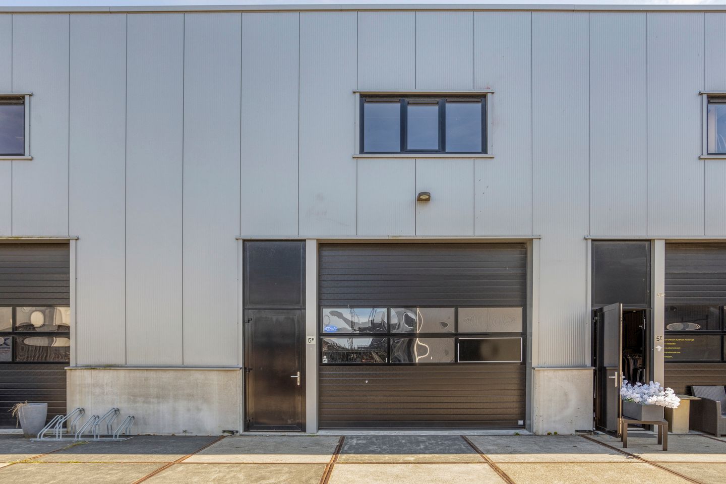 View photo 2 of Graaf Ottolaan 5-F