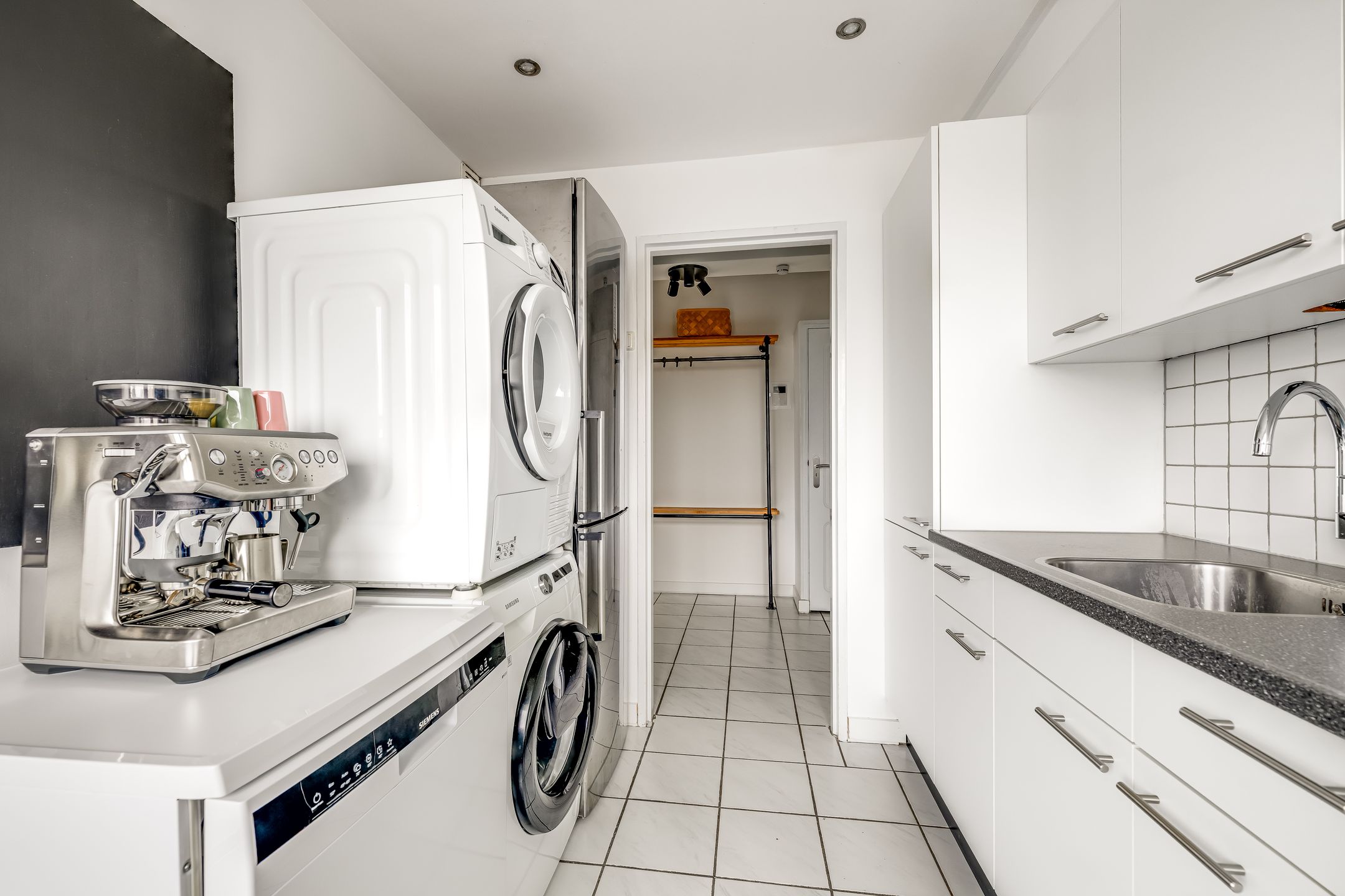 Photo 18 of Oranjelaan 75