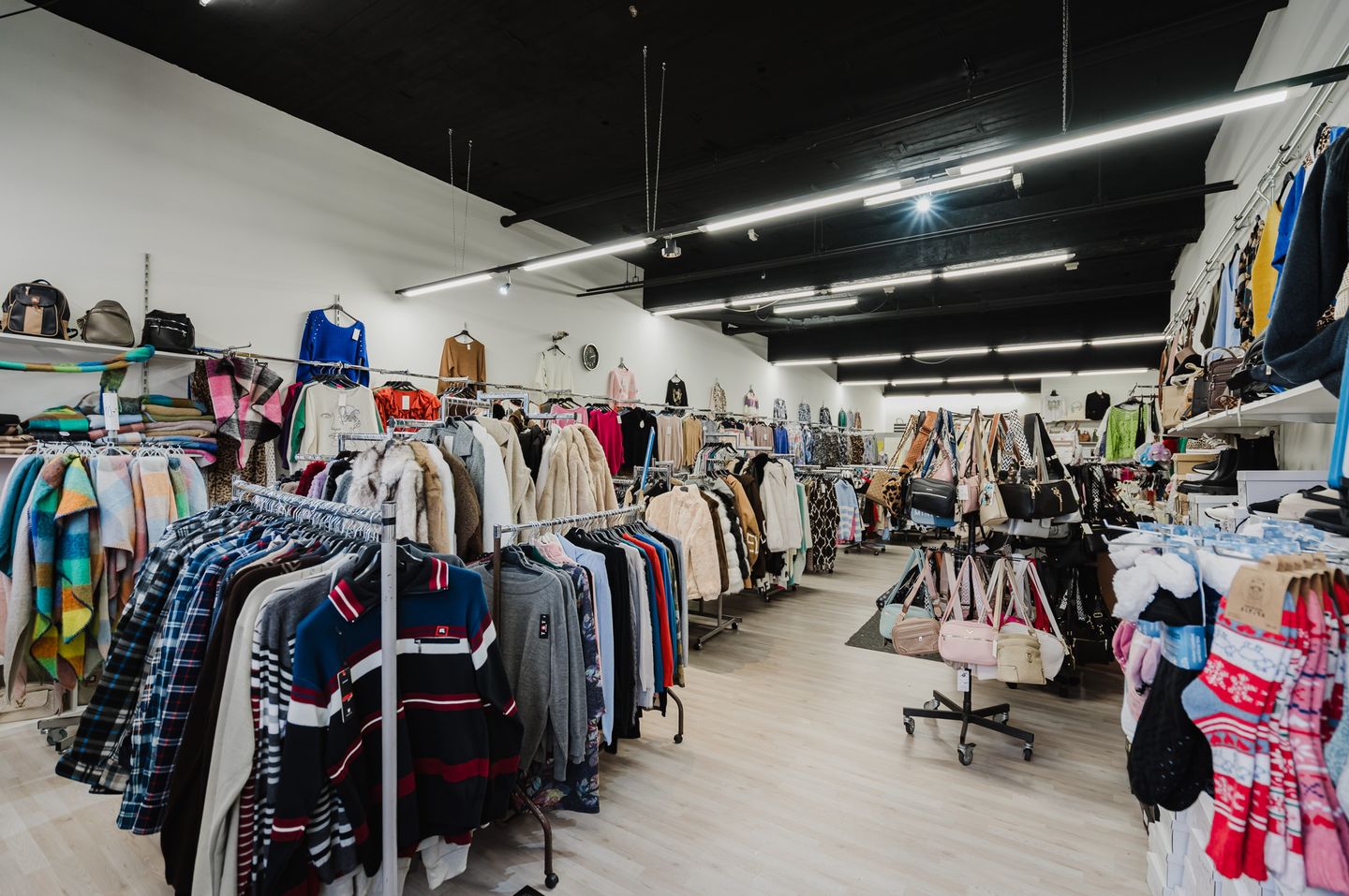 Bekijk foto 2 van Kerkstraat 232