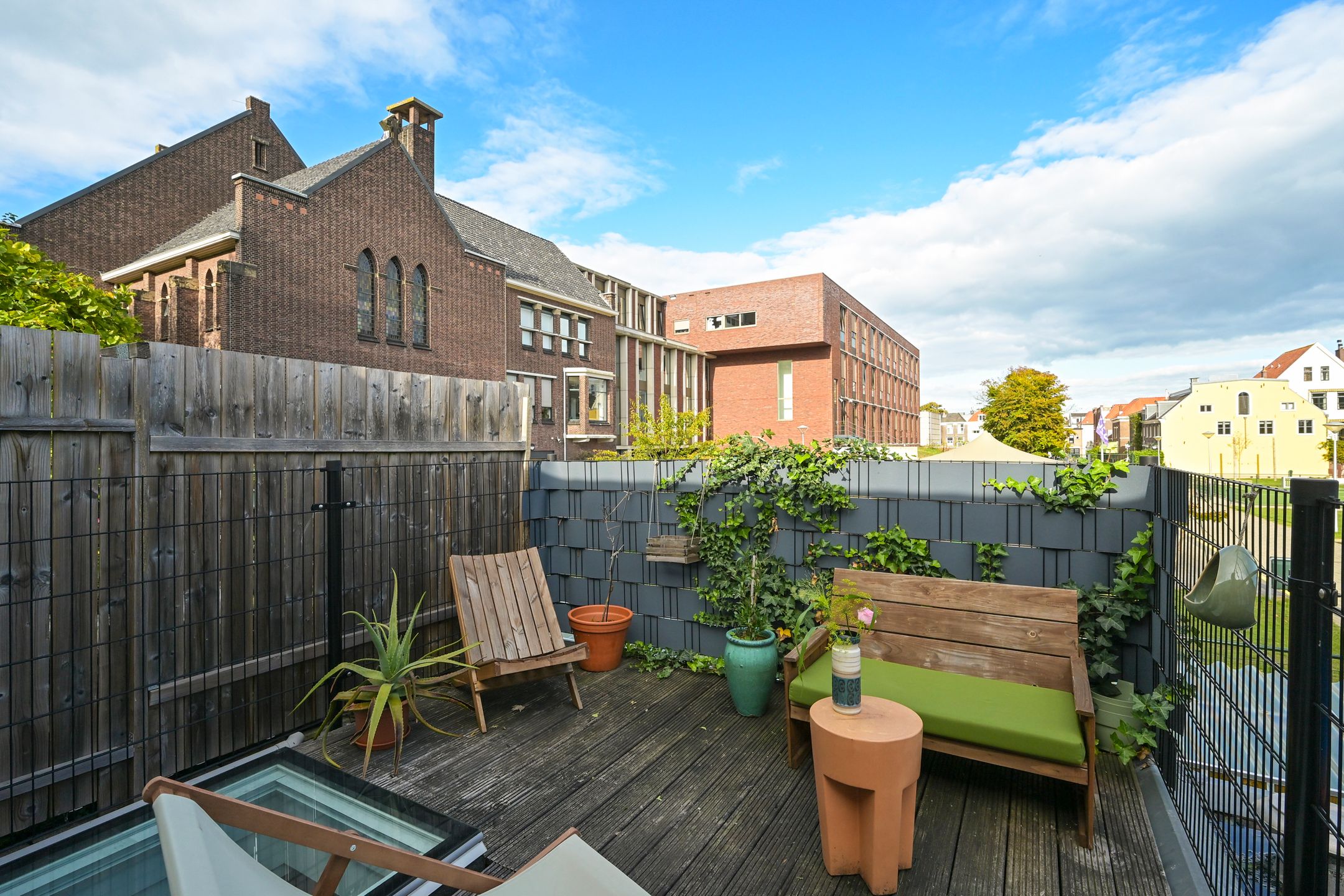 Photo 27 of Willemstraat 49-A