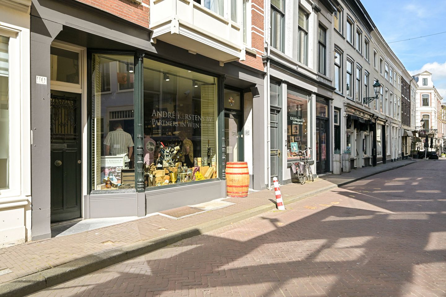 Photo 29 of Willemstraat 49-A