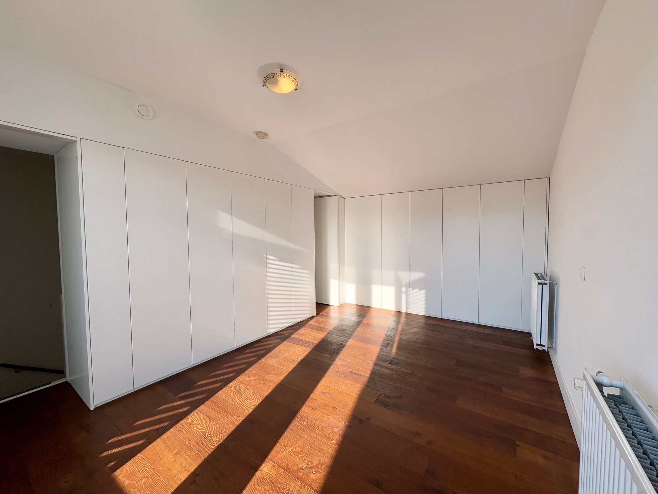 Foto 24 van Jekerstraat 21-A03