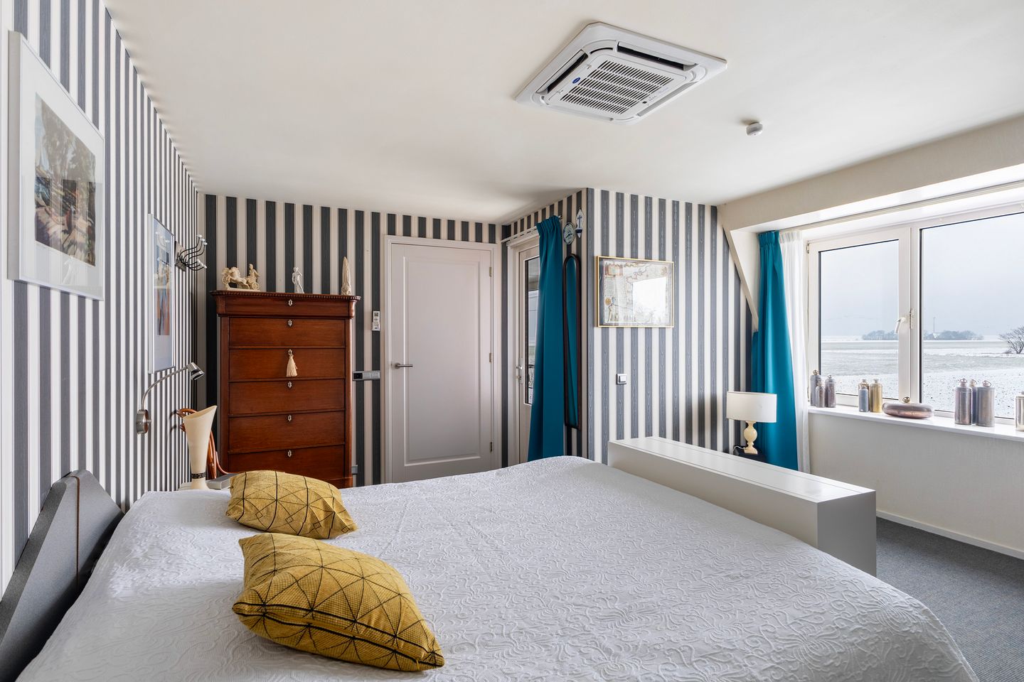 Foto 35 van Oudebildtdijk 668