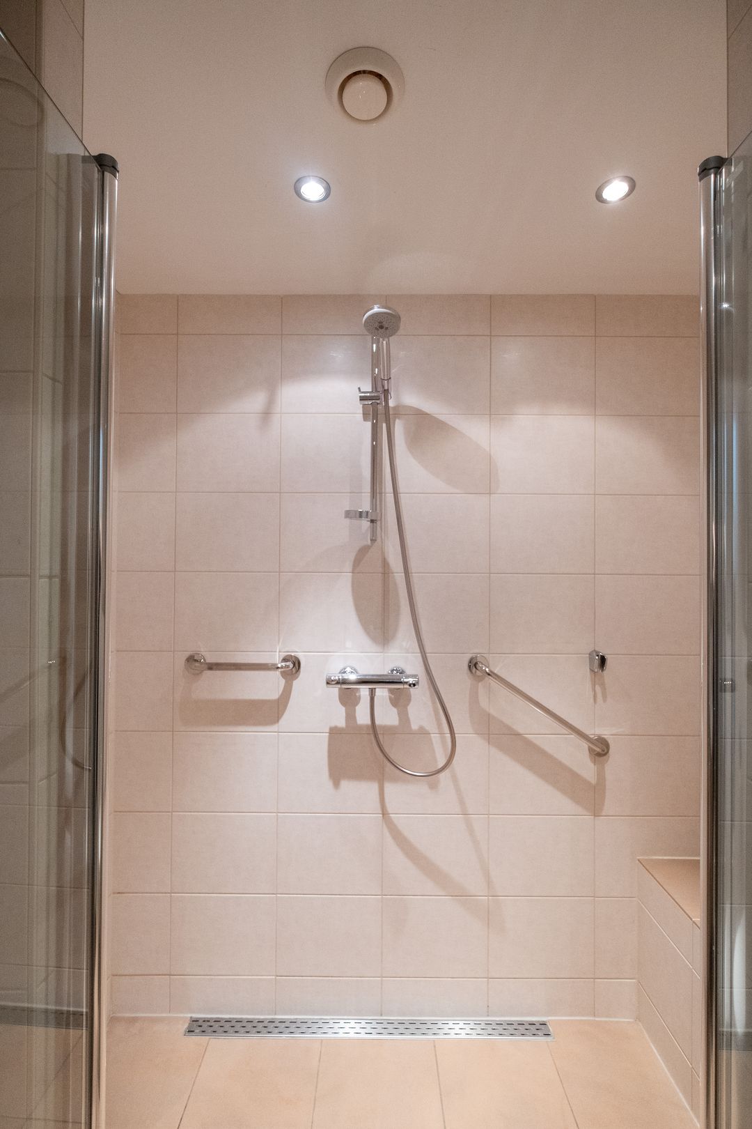 Foto 22 van Themislaan 121