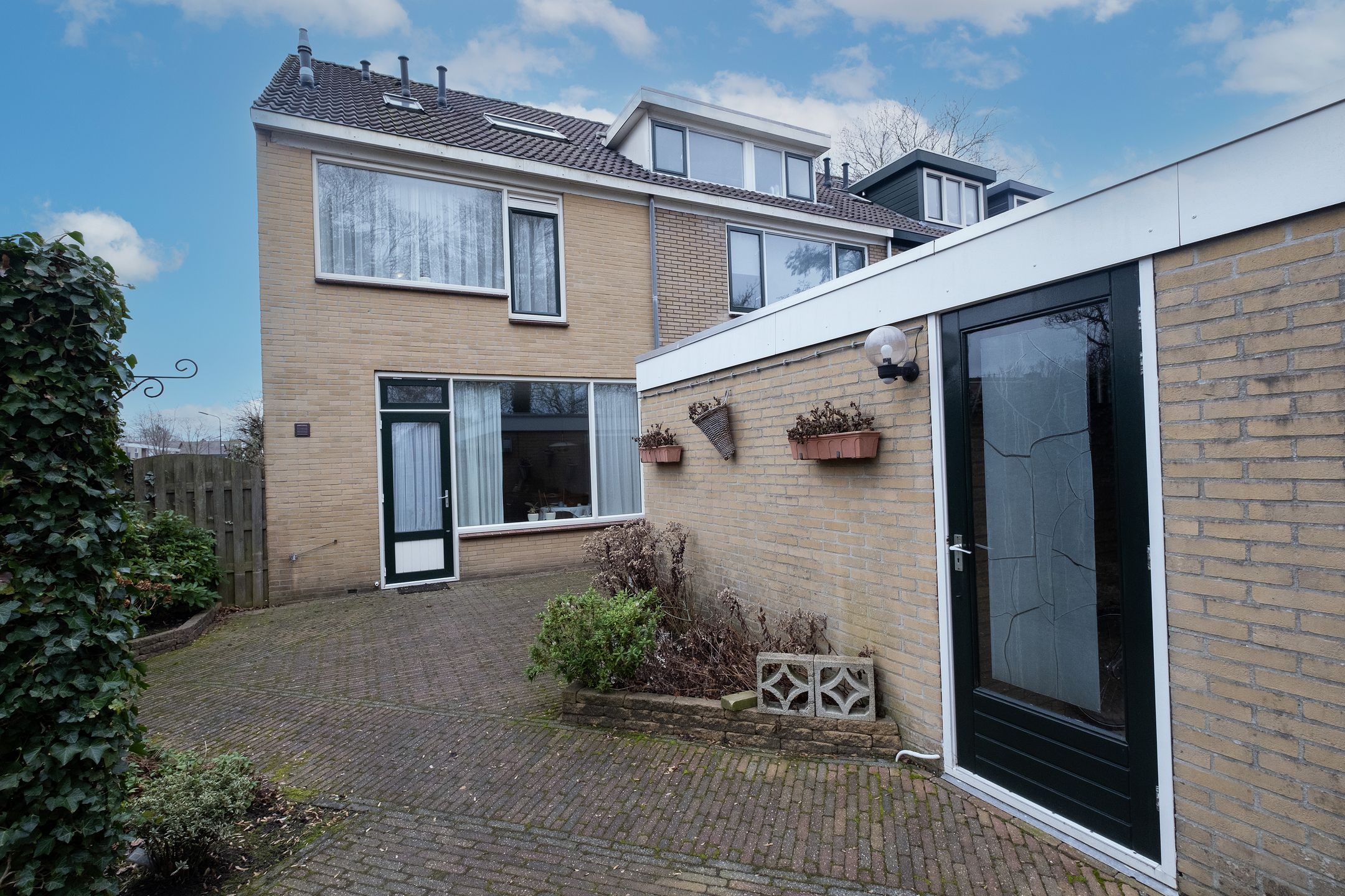 Foto 30 van Themislaan 121