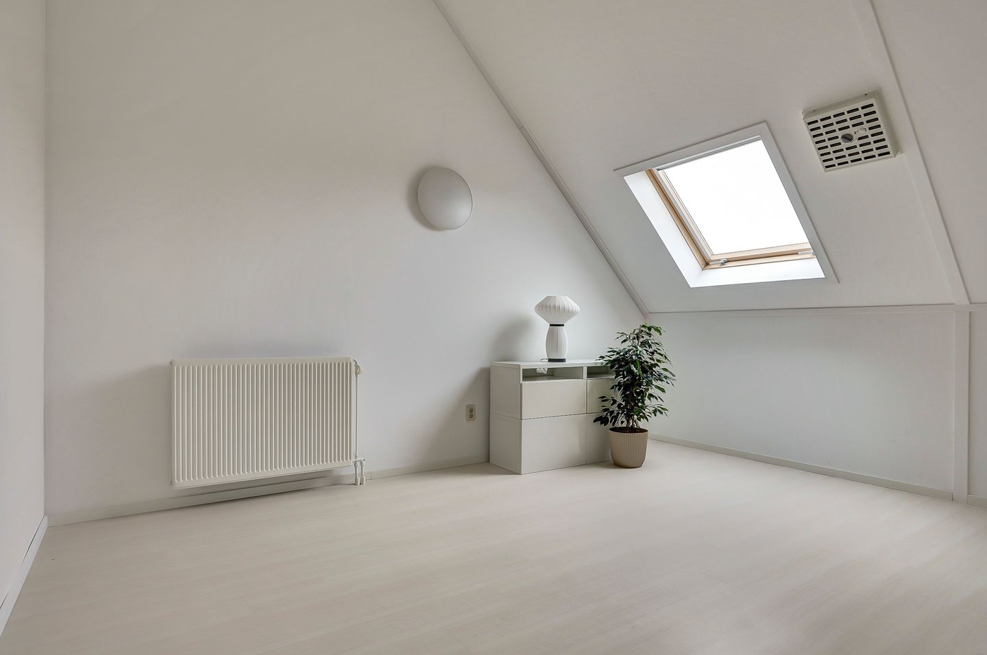 Foto 35 van H. Buismalaan 6