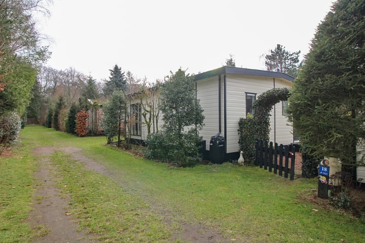 Foto 2 van Poolseweg 17-18