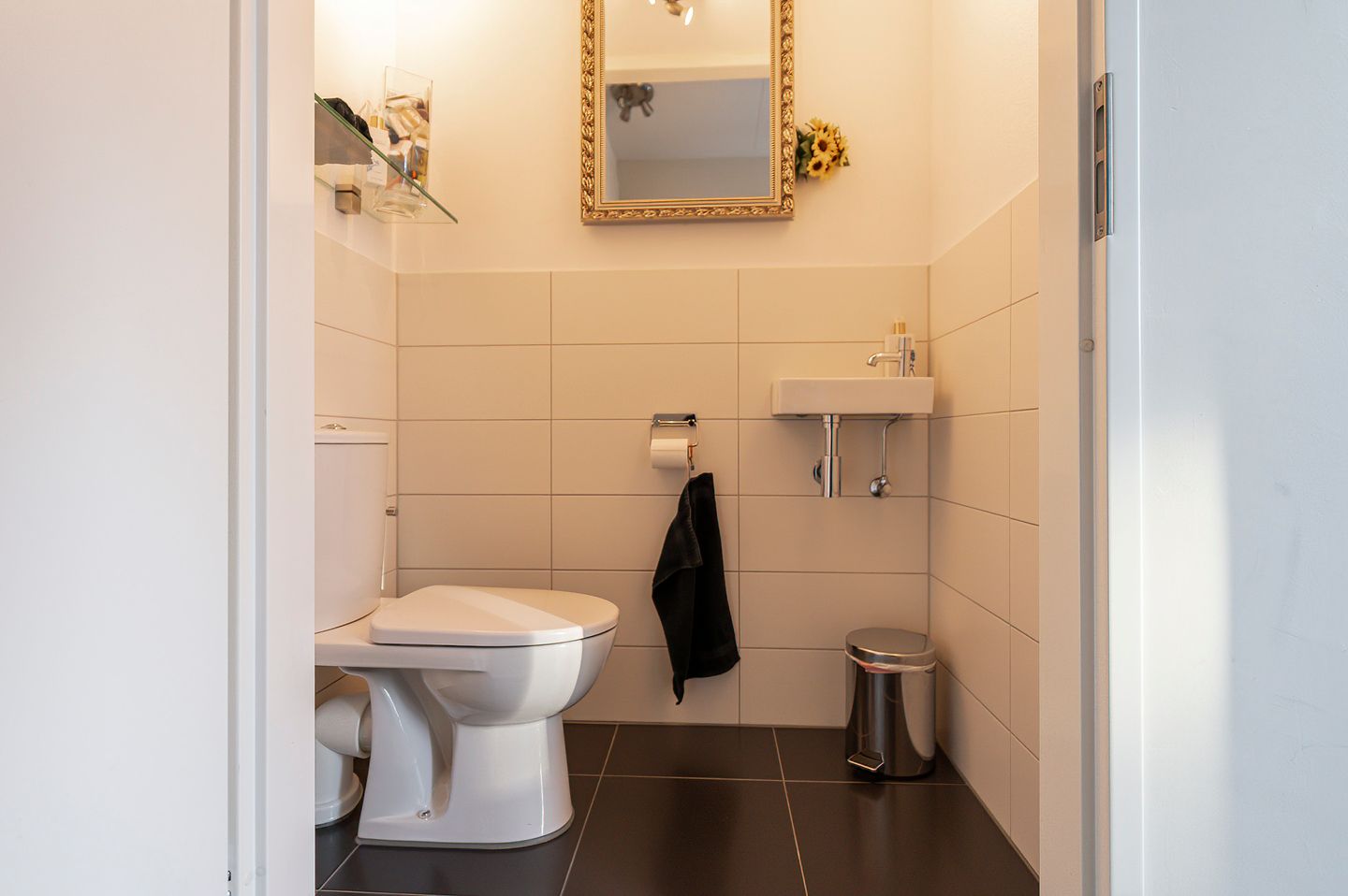 Photo 4 of Buitenhof 39