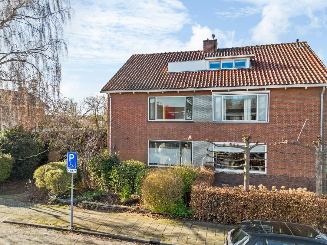 Foto 8 van Graaf Dirk II laan 14