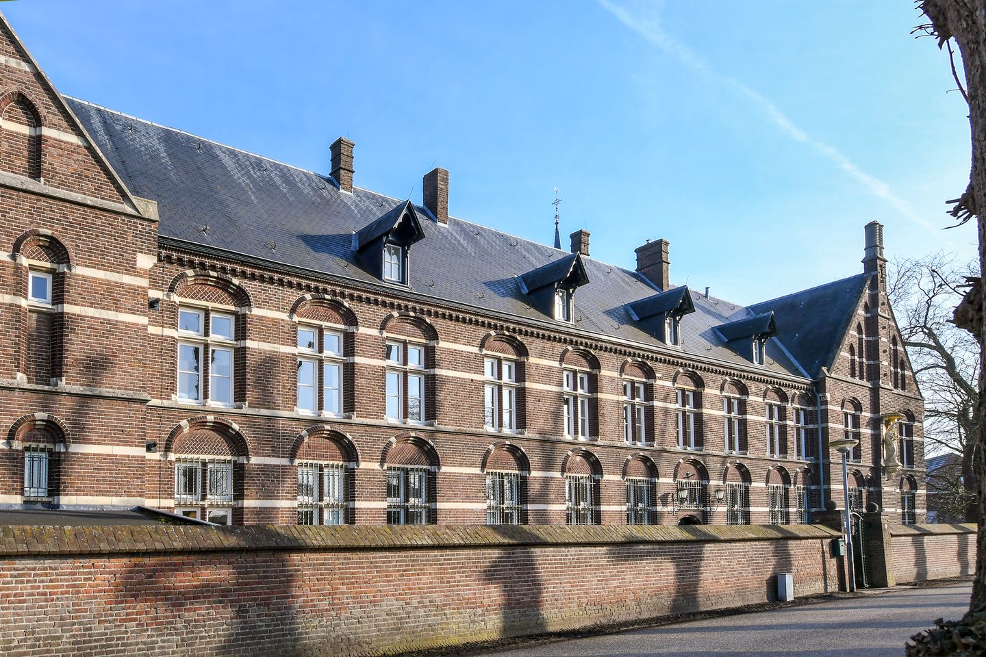 Photo 5 of Schoolweg 146-A
