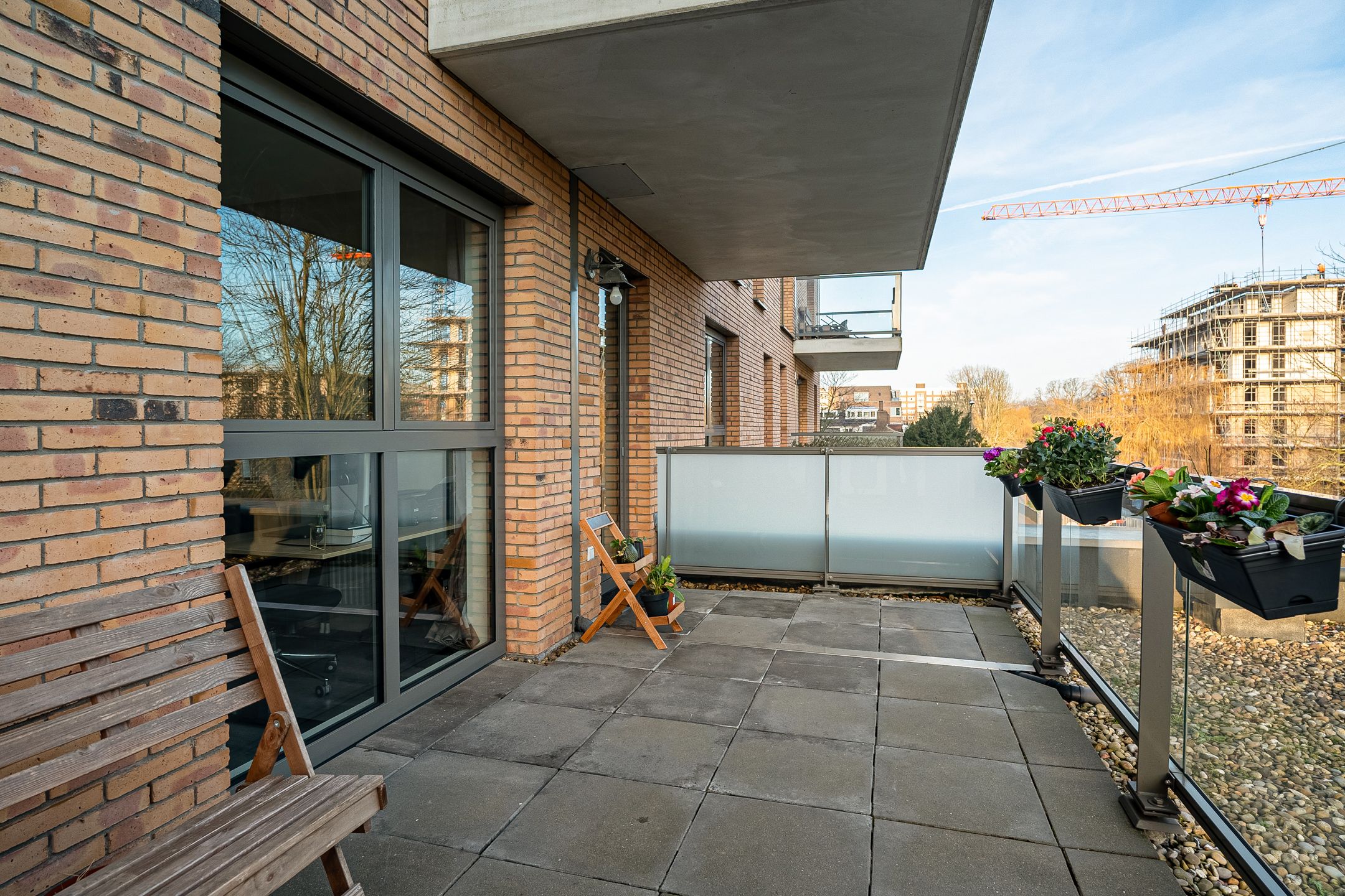 Foto 3 van Sir Winston Churchillln 275-F021