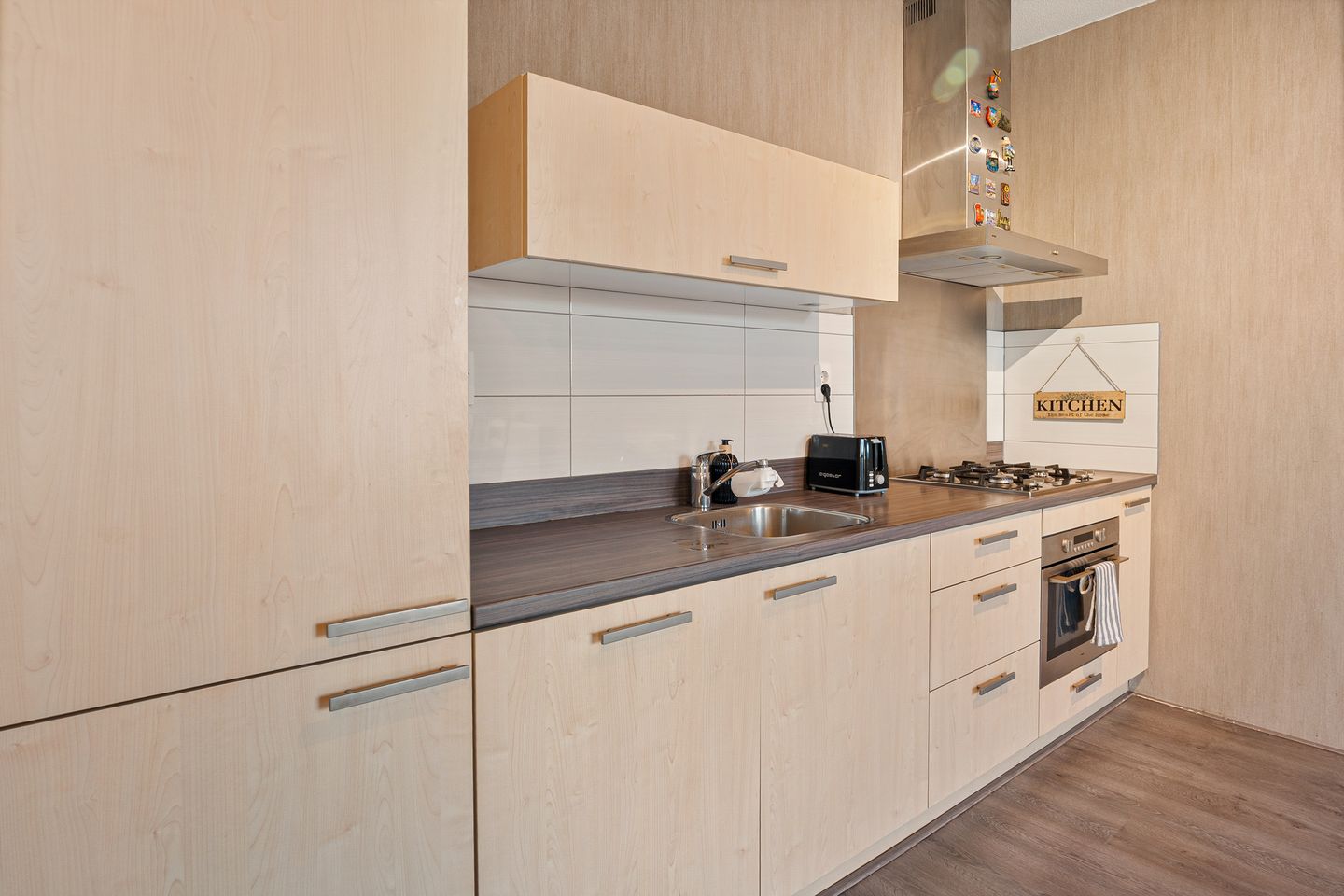 Foto 4 van Sir Winston Churchillln 275-F021