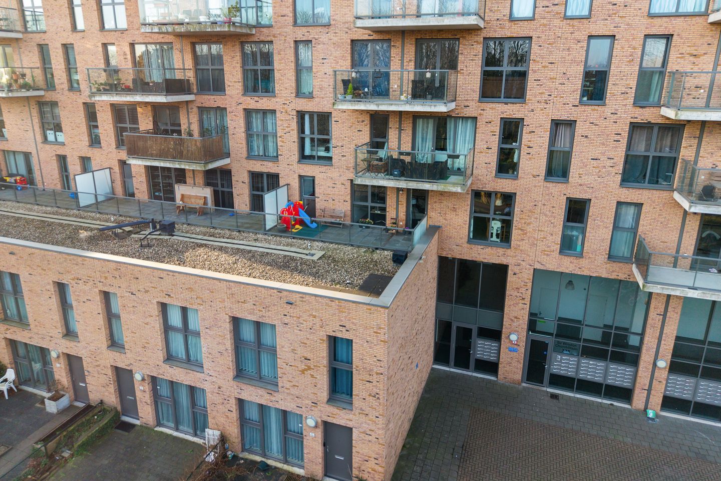 Foto 5 van Sir Winston Churchillln 275-F021