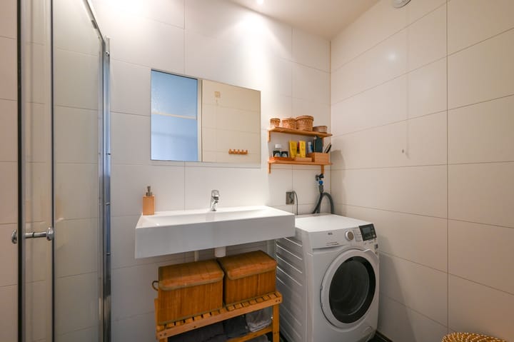 Foto 23 van Marshallplein 137