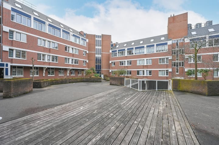 Foto 27 van Marshallplein 137