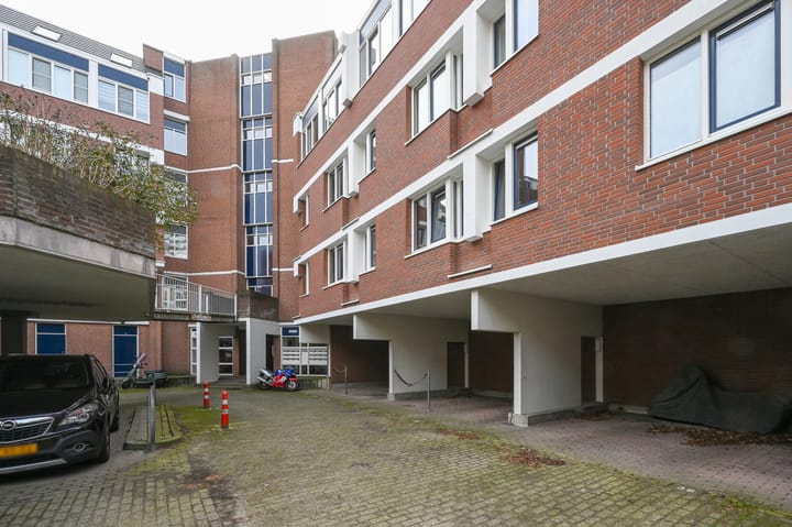 Foto 26 van Marshallplein 137