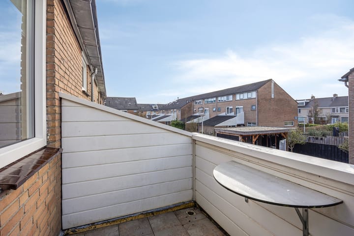 Foto 24 van Van der Burghstraat 4