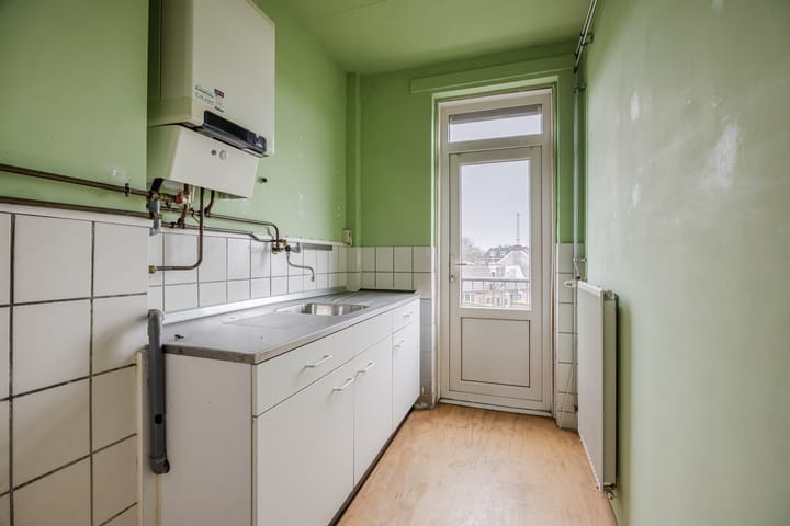 Photo 11 of Frans Bekkerstraat 139-D