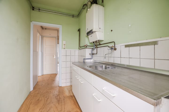 Photo 12 of Frans Bekkerstraat 139-D