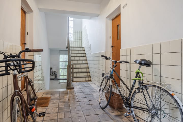 Photo 15 of Frans Bekkerstraat 139-D