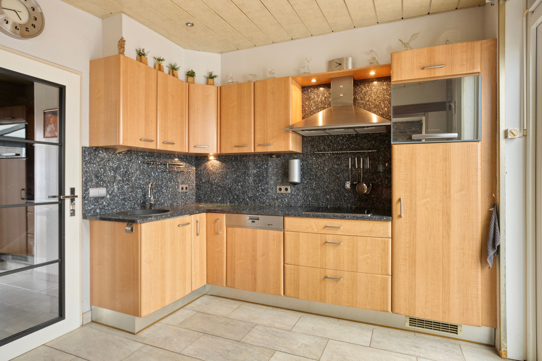 Foto 9 van Kasteel Geijsterenstraat 36