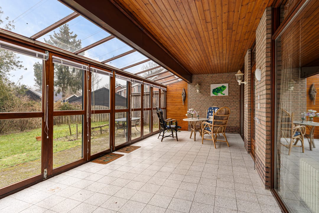 Photo 13 of Burmanialân 1