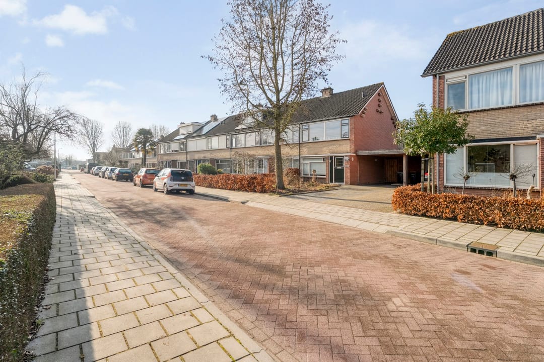 Foto 8 van Friesendorpstraat 42