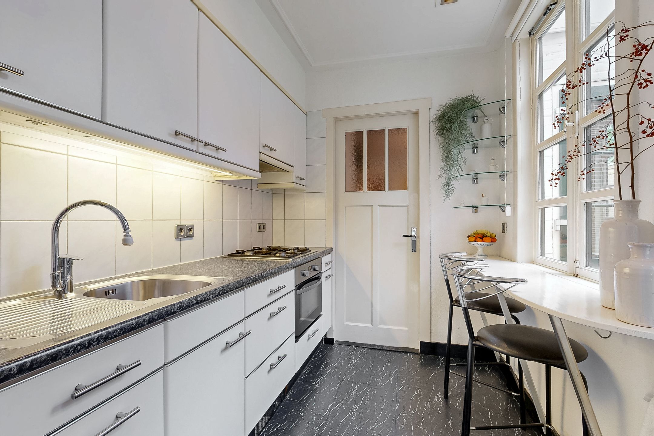 Photo 12 of van Houweningepark 10