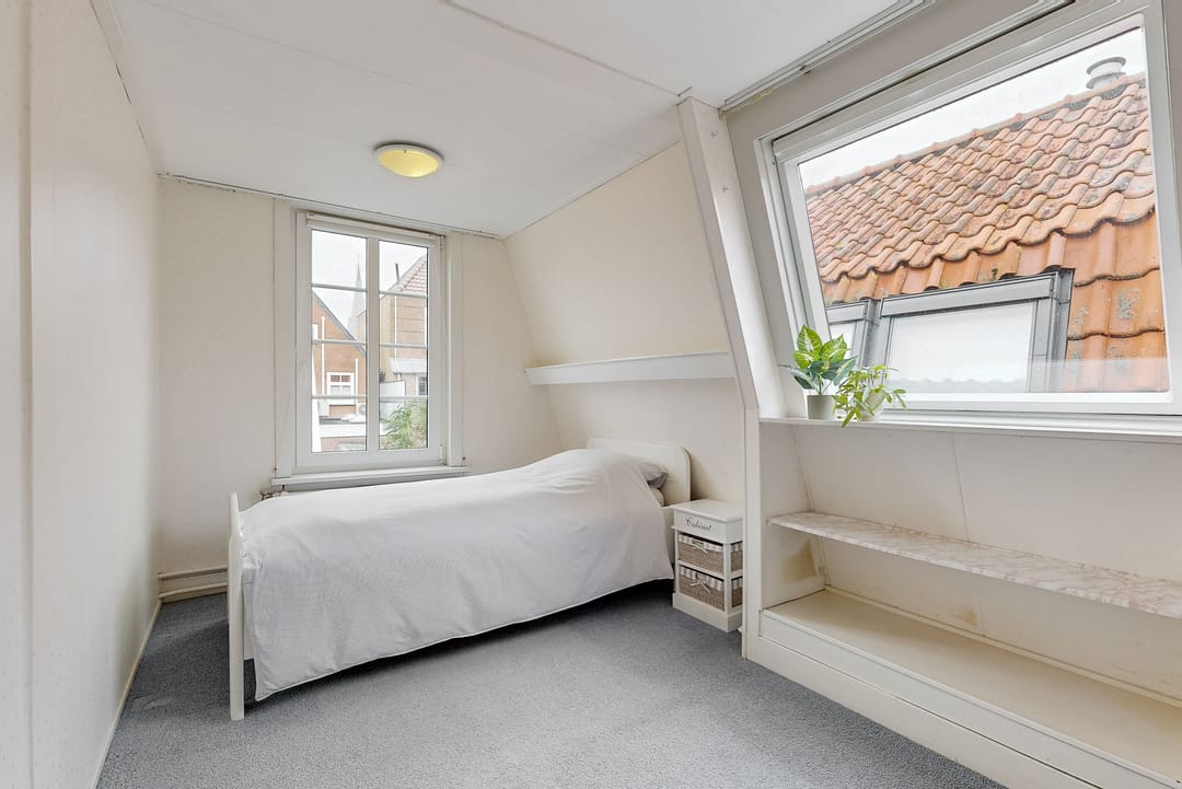 Photo 26 of van Houweningepark 10