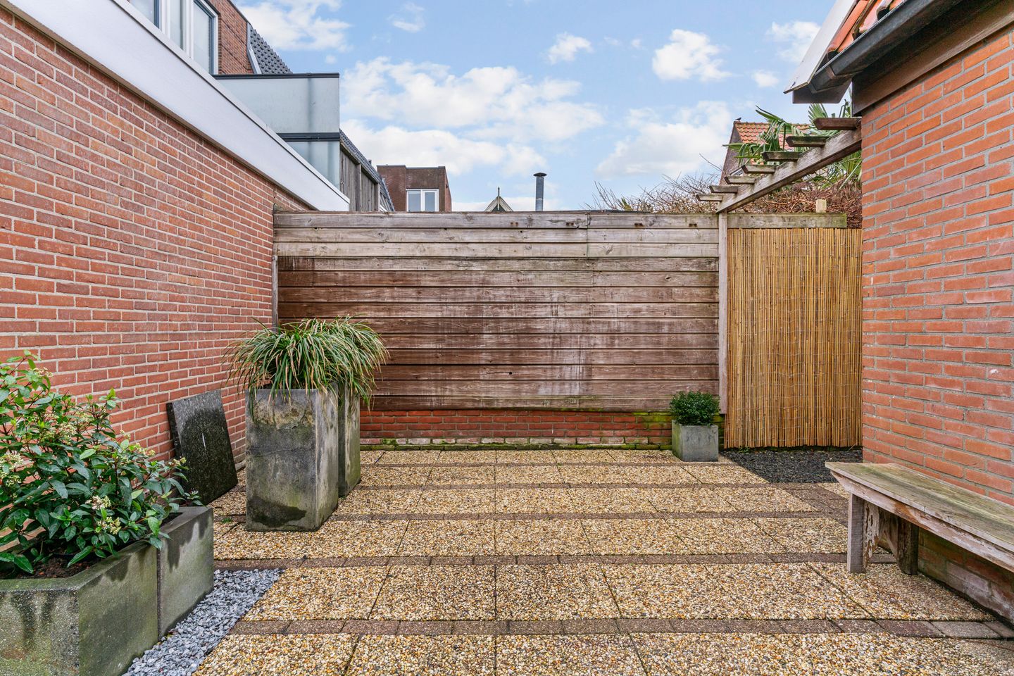 Photo 34 of van Houweningepark 10