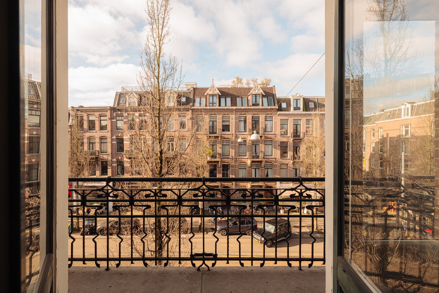 Foto 4 van Van Baerlestraat 59-2