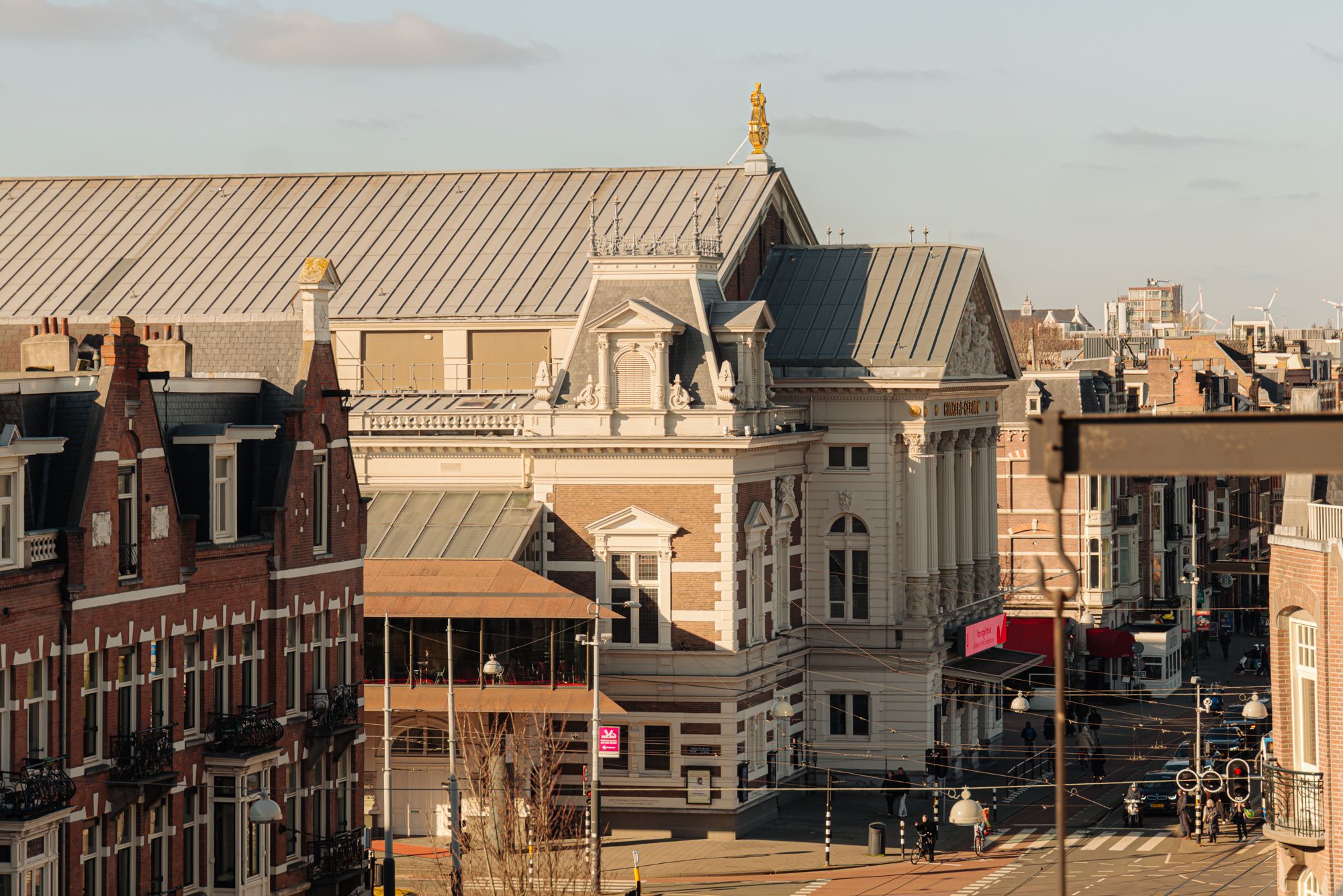 Foto 45 van Van Baerlestraat 59-2