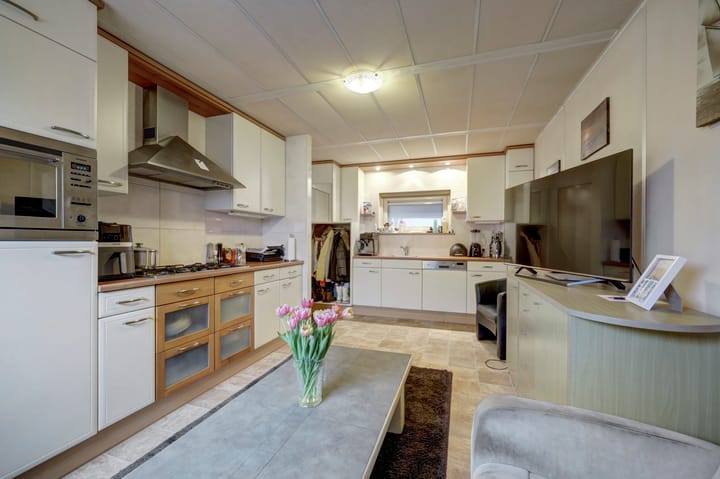 Photo 37 of Kerkstraat 24