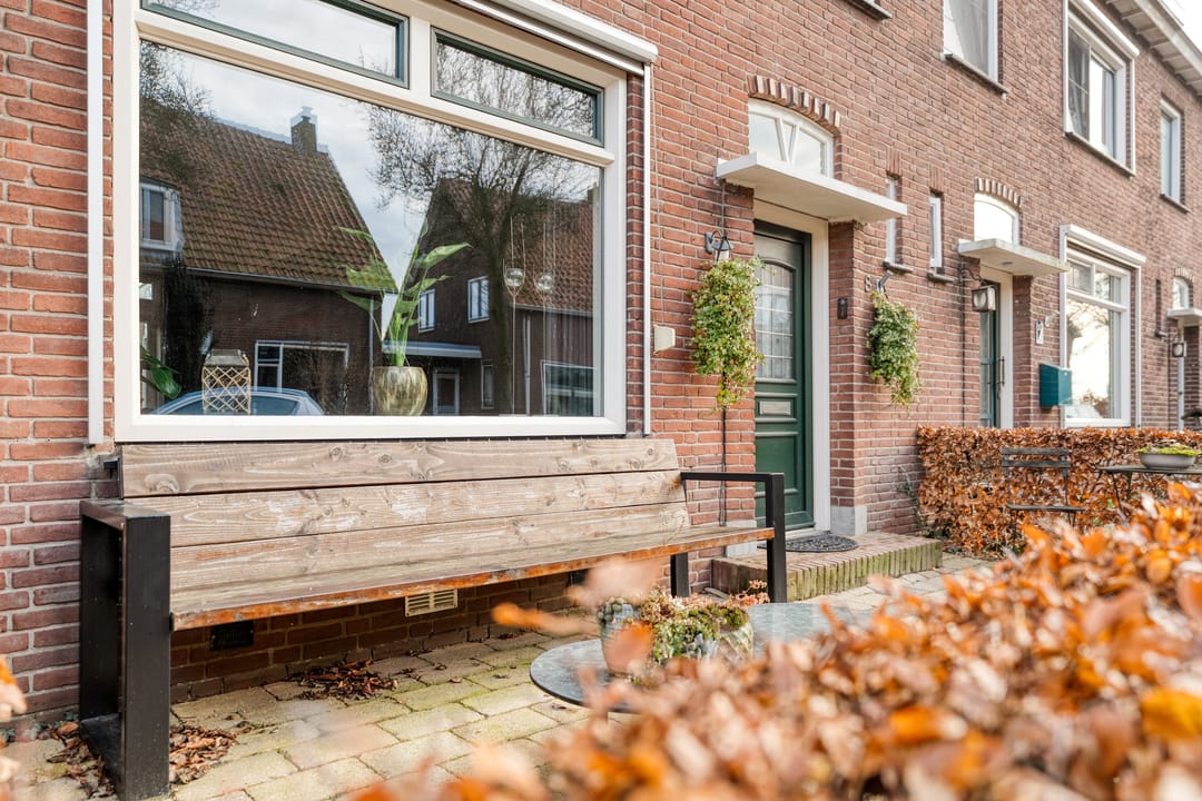 Photo 17 of Zuiderwalstraat 8