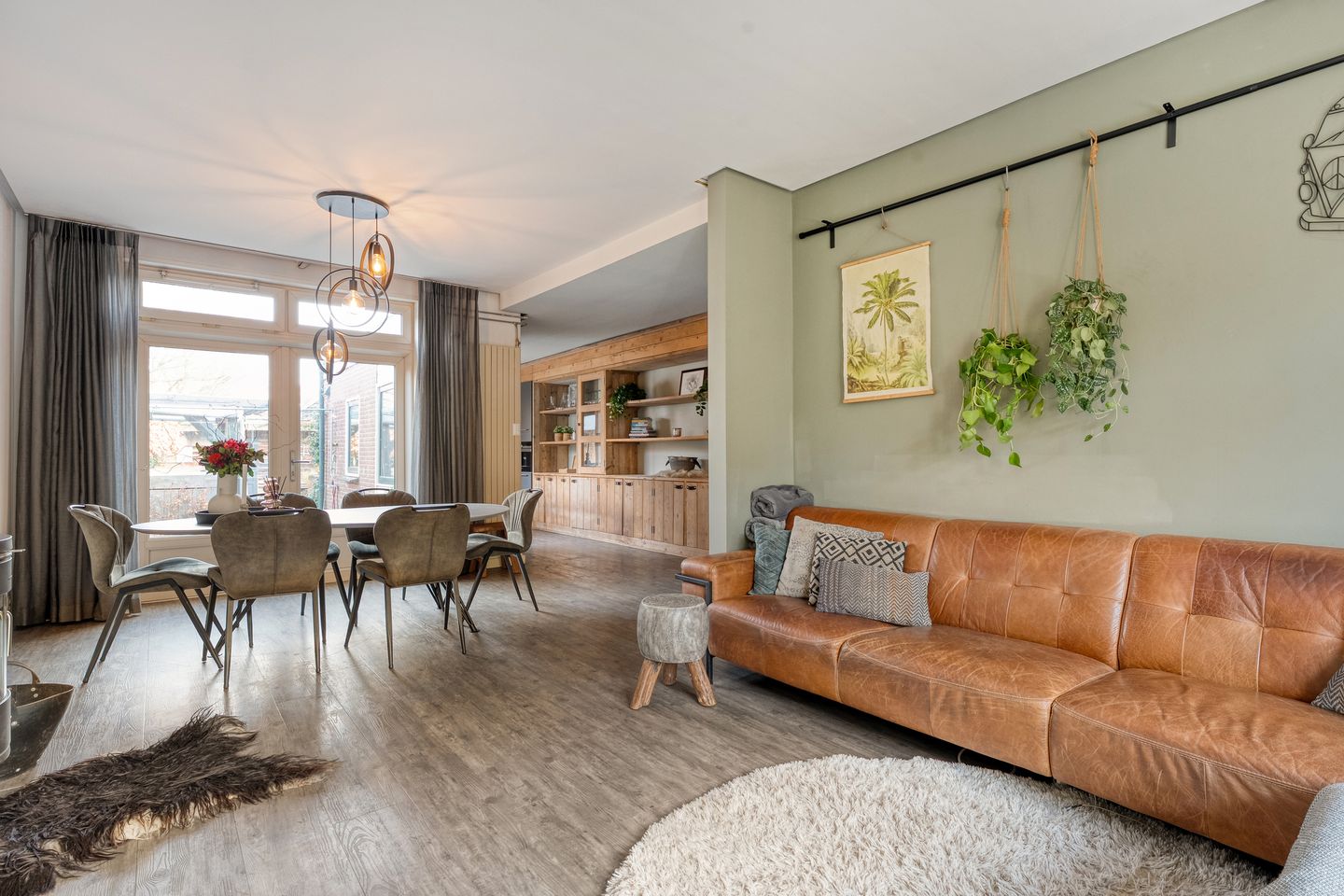 Photo 25 of Zuiderwalstraat 8