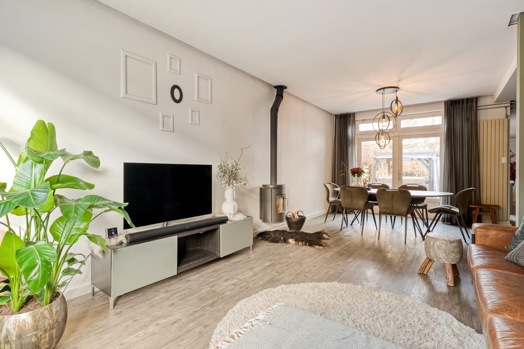 Photo 26 of Zuiderwalstraat 8