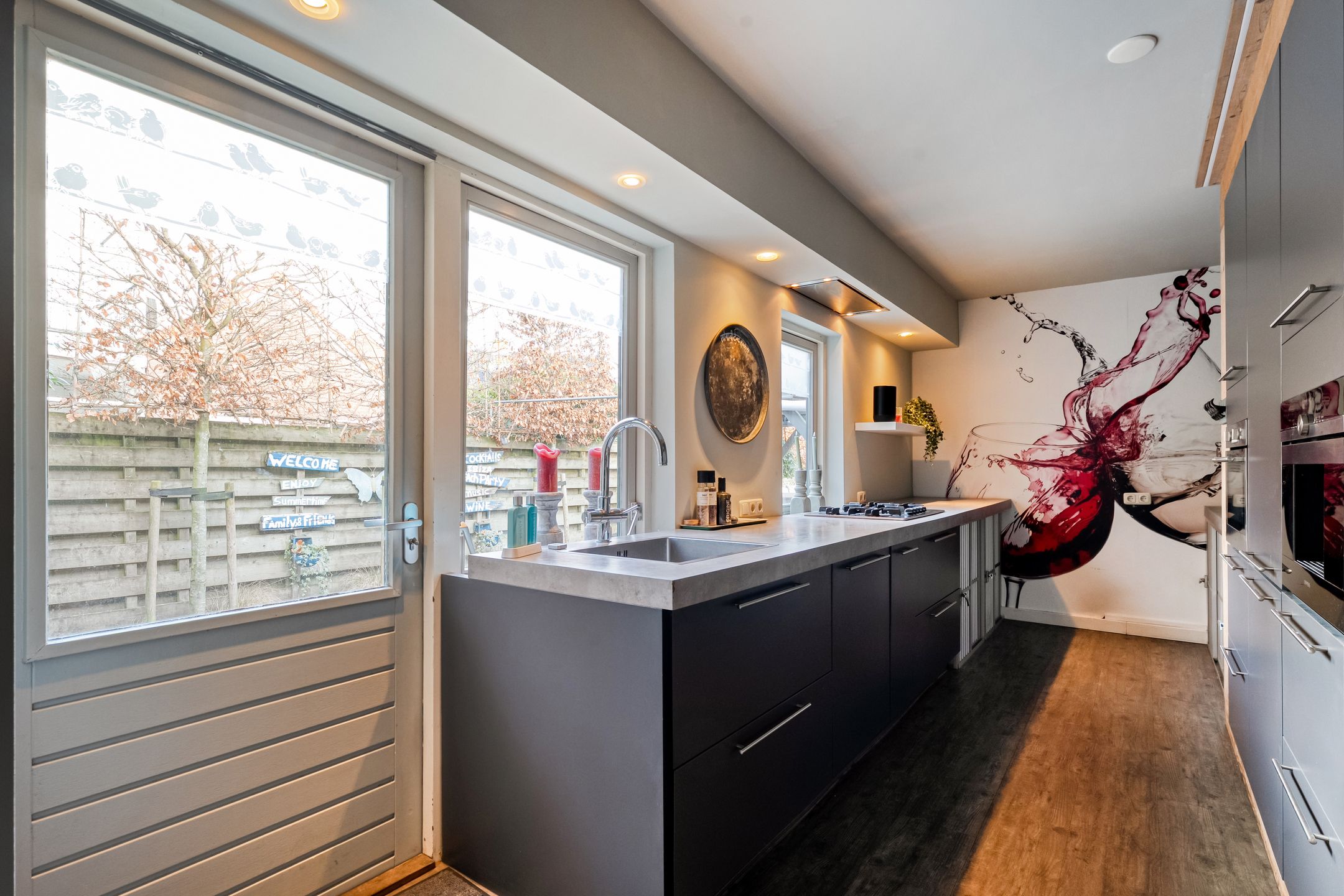 Photo 30 of Zuiderwalstraat 8