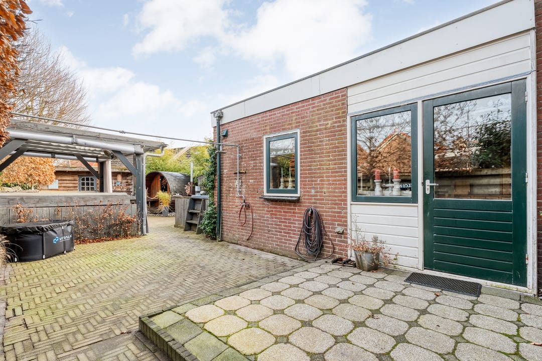 Photo 52 of Zuiderwalstraat 8